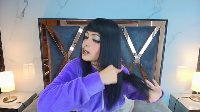 AuroraDiaz online show from April 18, 2026, 11:47 am