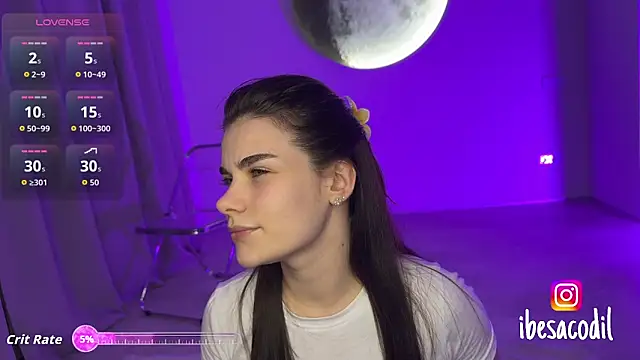 adriana allien online show from December 18, 2025, 9:21 pm