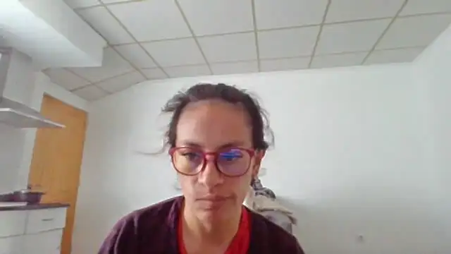 Tania 09Rey online show from April 22, 2026, 9:55 am