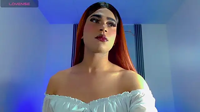 Hellen moons   online show from March 18, 2025, 7:20 pm