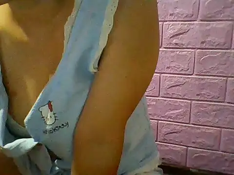 Mimi18x online show from July 19, 2026, 2:59 am