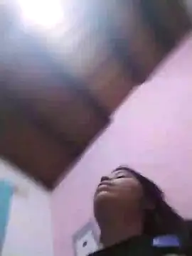 Snapshot of lisseth chatting on July 8, 2026, 2:27 am lisseth online show from July 8, 2026, 2:27 am