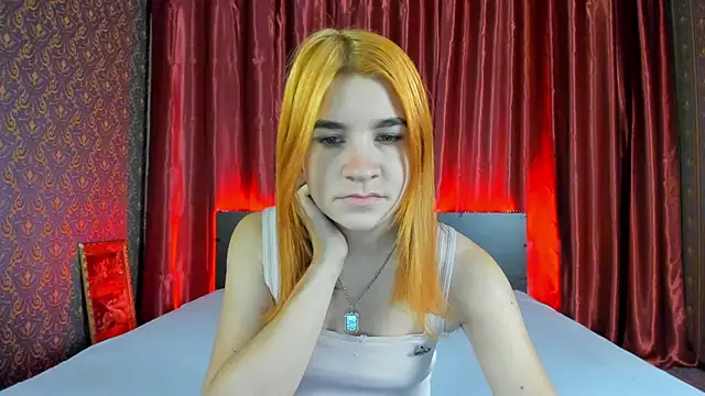  Polly Love  online show from December 13, 2024, 7:15 am