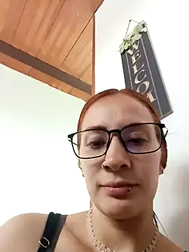 Snapshot of SAMANTHA-16_ chatting on February 26, 2025, 4:35 pm SAMANTHA-16 online show from February 26, 2025, 4:35 pm