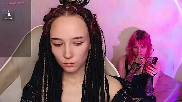 Robin yourss online show from November 23, 2025, 1:22 pm