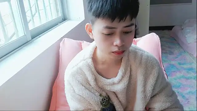 Snapshot of FFFFZ189 chatting on January 22, 2025, 4:23 am FFFFZ189 online show from January 22, 2025, 4:23 am