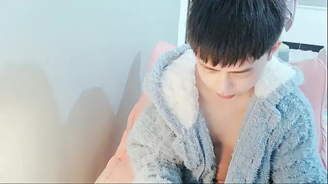 Snapshot of FFFFZ189 chatting on January 26, 2025, 5:02 am FFFFZ189 online show from January 26, 2025, 5:02 am