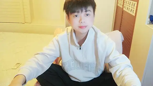 Snapshot of FFFFZ189 chatting on January 15, 2026, 12:43 pm FFFFZ189 online show from January 15, 2026, 12:43 pm