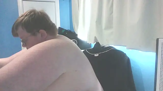 Snapshot of Richard_Moneyshot_23 chatting on March 10, 2026, 5:40 pm Richard Moneyshot 23 online show from March 10, 2026, 5:40 pm