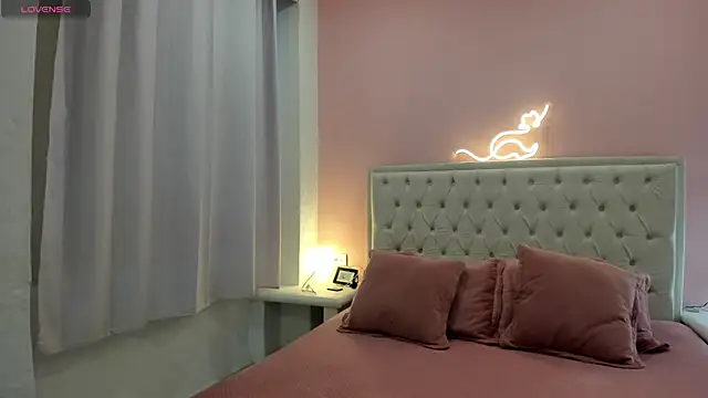 Gabycutee online show from February 11, 2025, 11:01 pm