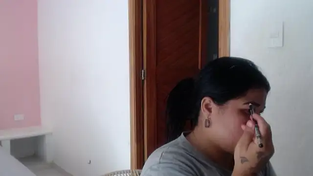 Gabycutee online show from February 22, 2026, 7:12 pm