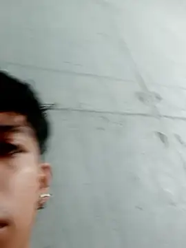 Elputas online show from September 25, 2025, 2:54 pm