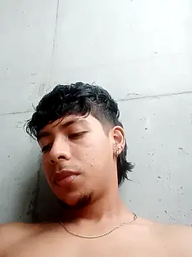 Elputas online show from October 28, 2025, 3:47 pm