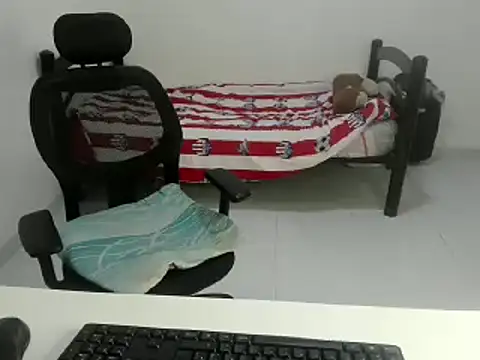 Snapshot of nikol_sexy39 chatting on February 18, 2025, 4:26 pm nikol sexy39 online show from February 18, 2025, 4:26 pm