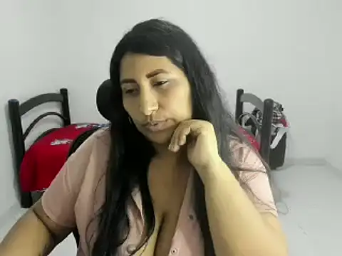 Snapshot of nikol_sexy39 chatting on February 23, 2025, 3:13 am nikol sexy39 online show from February 23, 2025, 3:13 am