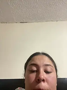 Snapshot of Dafne_ros chatting on July 1, 2026, 11:34 am Dafne ros online show from July 1, 2026, 11:34 am