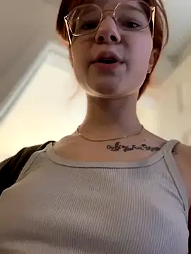 foxy ana13 online show from October 19, 2025, 10:43 pm