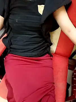 yourtamilcouple online show from April 2, 2026, 3:09 pm