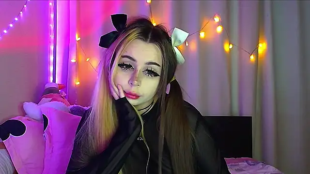 suemeow online show from February 16, 2025, 5:37 am