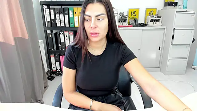 Snapshot of kilenyapatrice chatting on October 23, 2025, 11:20 am kilenyapatrice online show from October 23, 2025, 11:20 am