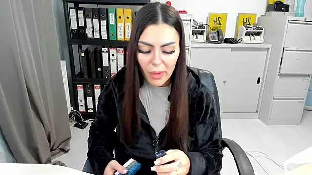 Snapshot of kilenyapatrice chatting on November 8, 2025, 12:38 pm kilenyapatrice online show from November 8, 2025, 12:38 pm