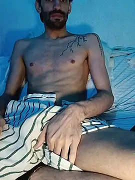 johngil0995 online show from December 4, 2025, 12:36 pm