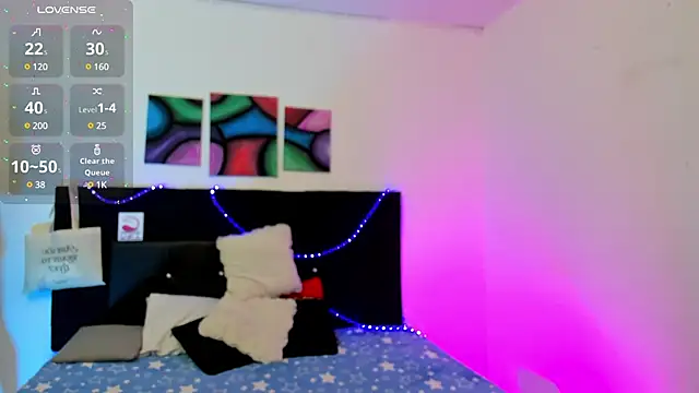 im angels77 online show from February 13, 2025, 9:27 pm