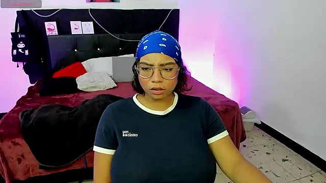 im angels77 online show from February 23, 2025, 5:45 am