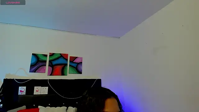 im angels77 online show from March 5, 2025, 5:40 am