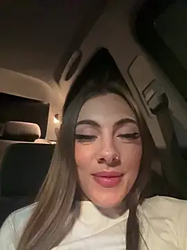 Snapshot of FrancescaNappi chatting on February 23, 2025, 9:59 pm FrancescaNappi online show from February 23, 2025, 9:59 pm