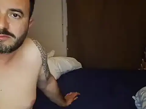 CaroAndMarc online show from March 5, 2025, 9:15 pm