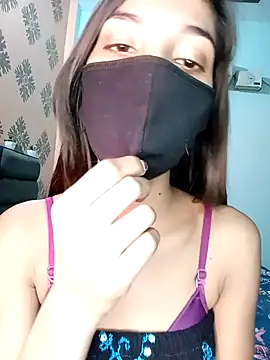 poojaji690 online show from January 3, 2025, 12:08 pm