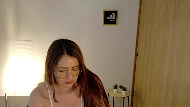 Rachel t  online show from October 15, 2025, 9:15 pm