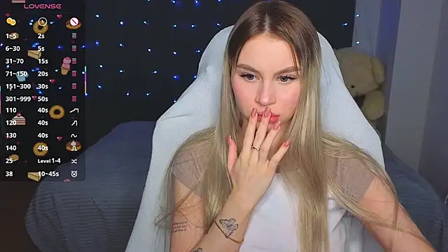 Snapshot of doll_barbieee chatting on February 23, 2026, 8:50 pm doll barbieee online show from February 23, 2026, 8:50 pm