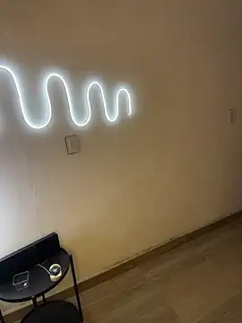 alexxaa96 online show from March 27, 2026, 3:12 am