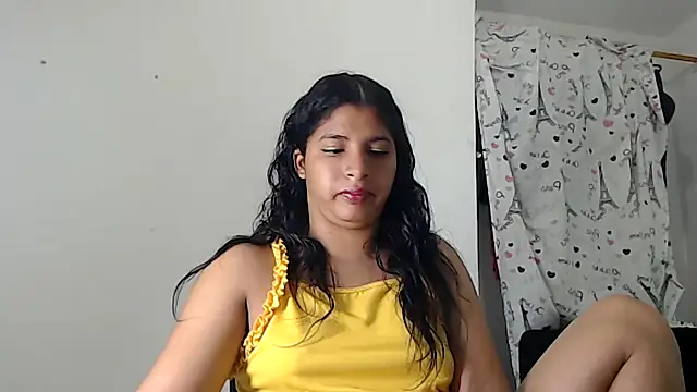 Snapshot of sexyhot20xxx chatting on February 19, 2025, 5:38 am sexyhot20xxx online show from February 19, 2025, 5:38 am