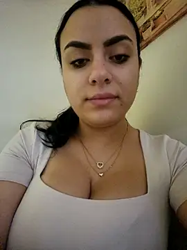 ElyzaIbarra online show from February 16, 2025, 5:48 am