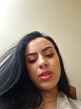 ElyzaIbarra online show from February 28, 2025, 11:25 am