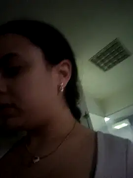 ElyzaIbarra online show from March 18, 2025, 5:09 am