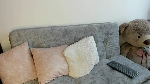 mariana cruzz online show from January 22, 2025, 7:56 pm