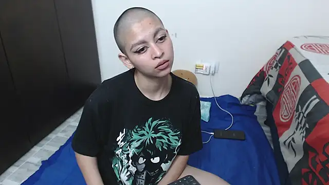 Bitsy Messy online show from December 12, 2024, 2:04 am