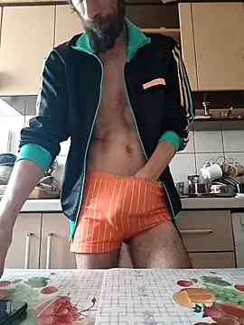 Snapshot of vulpe8400 chatting on February 16, 2025, 10:43 am vulpe8400 online show from February 16, 2025, 10:43 am