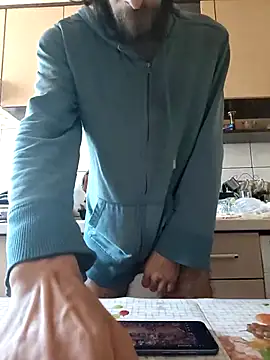 Snapshot of vulpe8400 chatting on September 21, 2025, 9:44 am vulpe8400 online show from September 21, 2025, 9:44 am