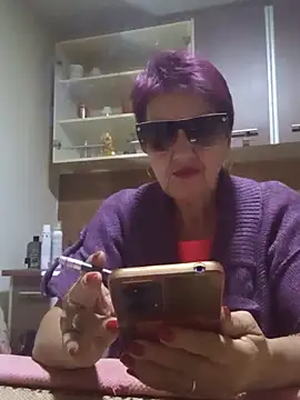 Ely Elenita online show from September 22, 2025, 12:23 am