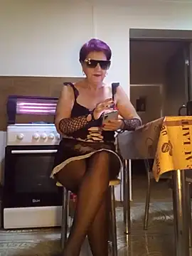 Ely Elenita online show from November 24, 2025, 8:14 am