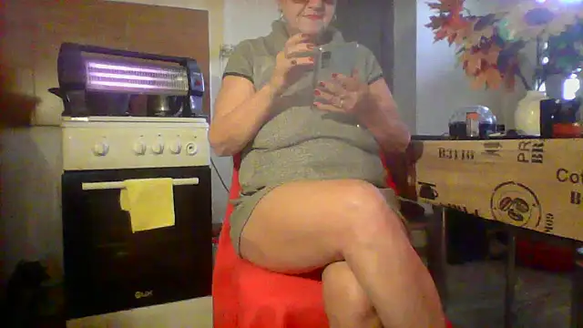 Ely Elenita online show from February 1, 2026, 7:40 am