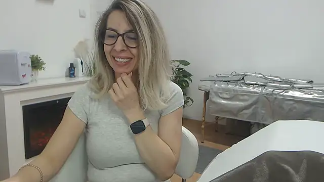 SukyGirl online show from March 1, 2025, 9:07 am