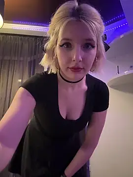 XMelissaX online show from March 7, 2026, 8:39 pm