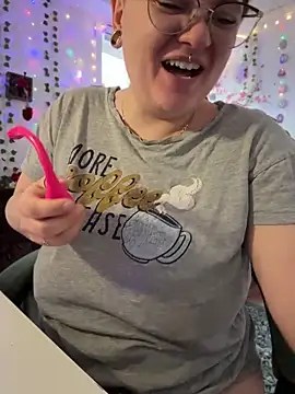 Sweetleeahxx online show from April 11, 2026, 11:47 am