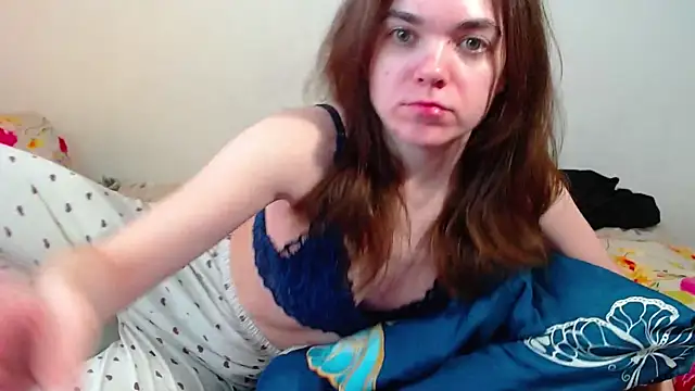 Snapshot of SallyMkn chatting on May 5, 2026, 12:02 pm SallyMkn online show from May 5, 2026, 12:02 pm